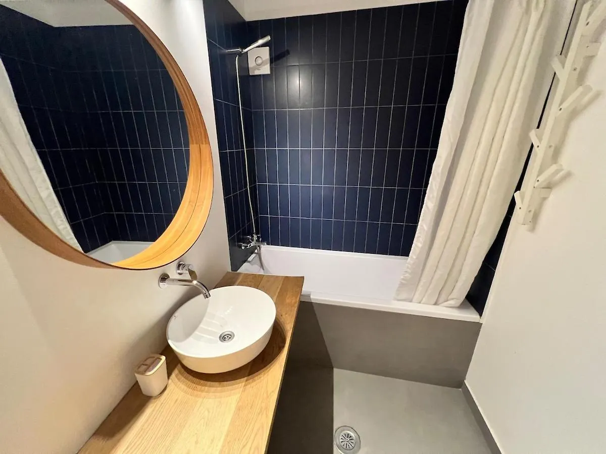 Stylish Apartment With Balcony In Center Bukurešť