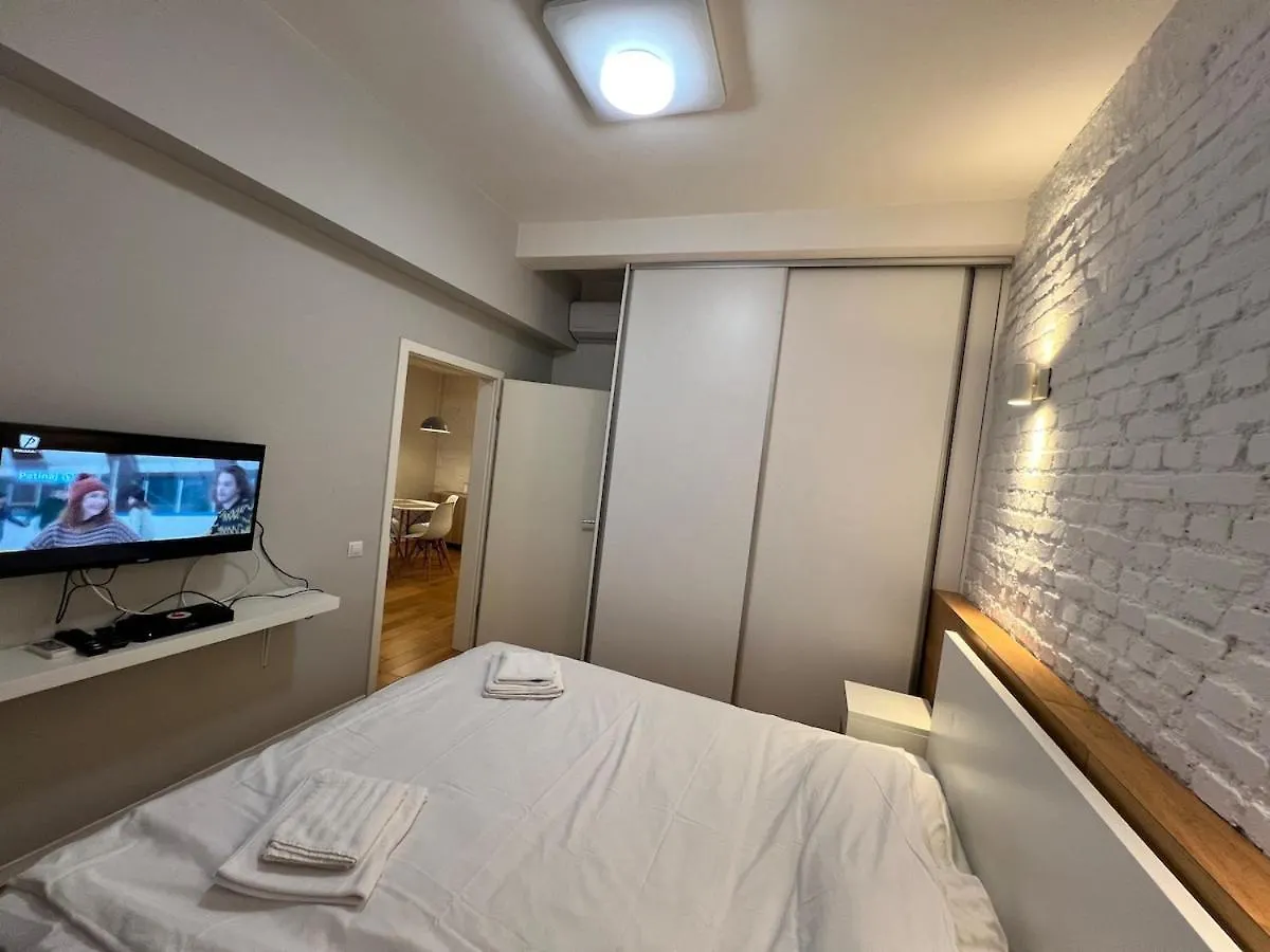 Stylish Apartment With Balcony In Center Bukurešť Rumunsko
